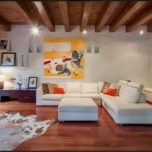 Porta Vittoria Apartment Verona