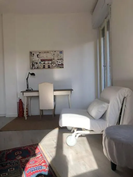 Holly'S House Apartment Alzano Lombardo Bed & Breakfast