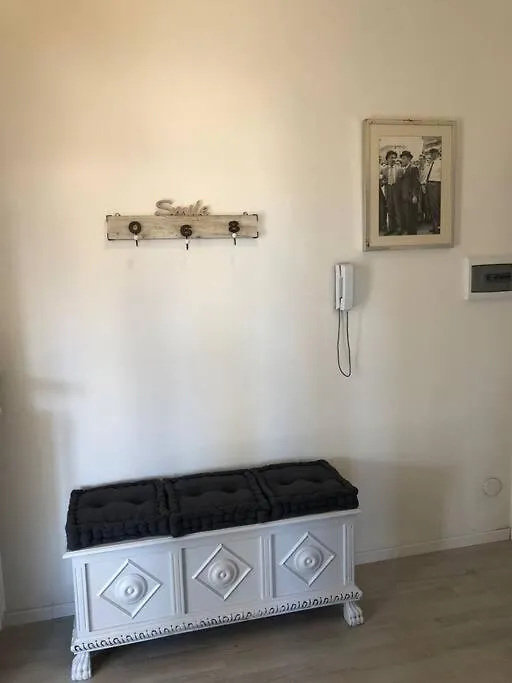 Holly'S House Apartment Alzano Lombardo Bed & Breakfast