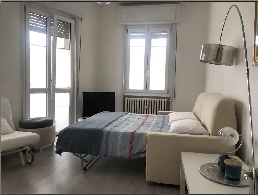 Holly'S House Apartment Alzano Lombardo 0*,